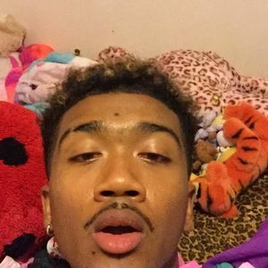 Meet your Posher, Deonte